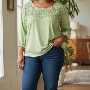 Alison Daley Lace Detail Green Women's Top Short Sleeve Size 2X